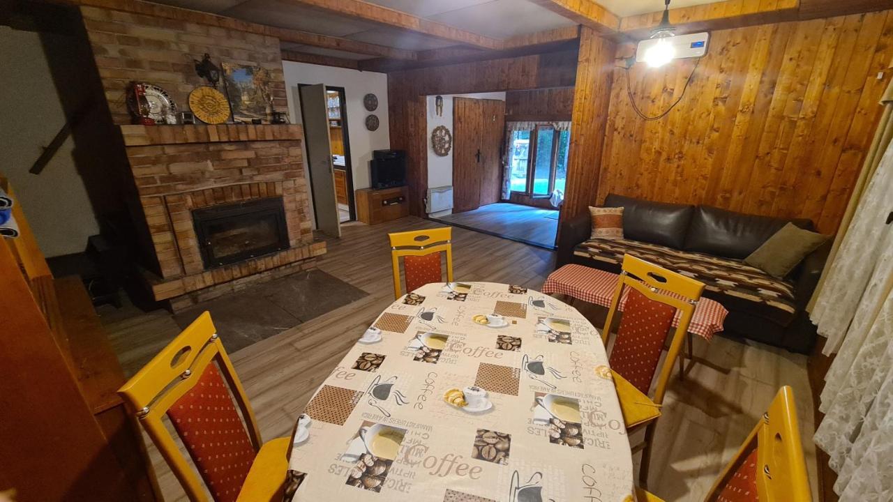 Slovak Cottage Near Bratislava In The Heart Of The Carpathians Модра Екстер'єр фото